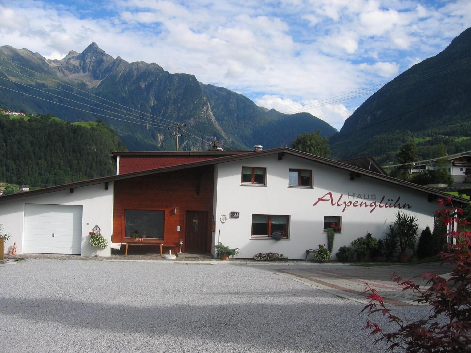 Haus Alpengluehn Hotel Sautens Exterior foto