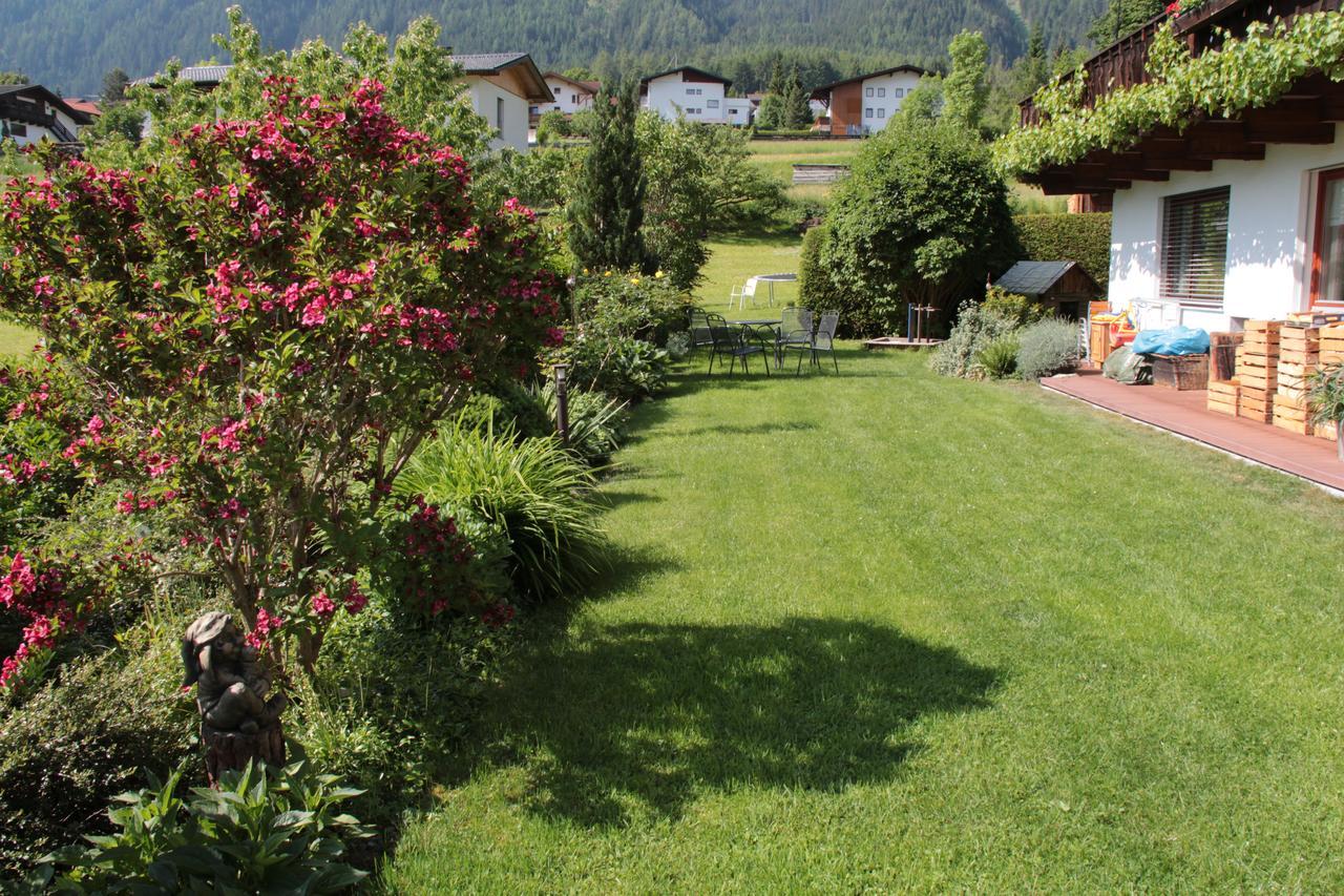 Haus Alpengluehn Hotel Sautens Exterior foto